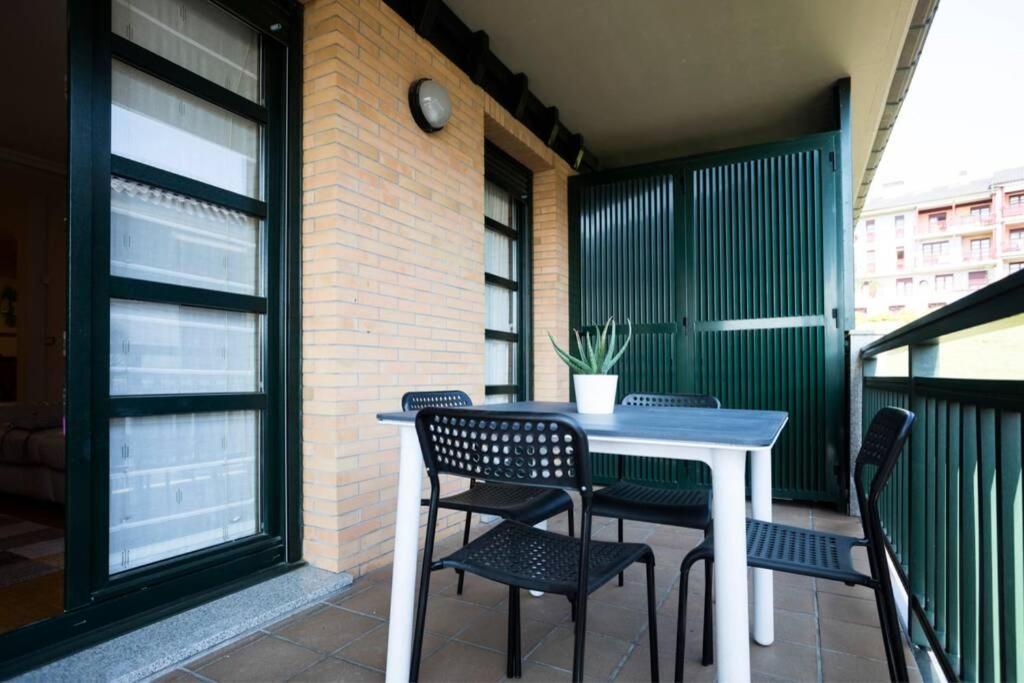 Berlin - Basquenjoy Apartment Hondarribia Exterior foto