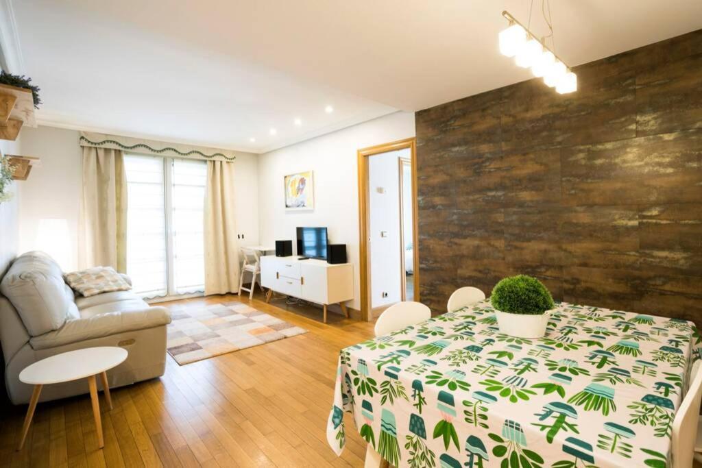 Berlin - Basquenjoy Apartment Hondarribia Exterior foto
